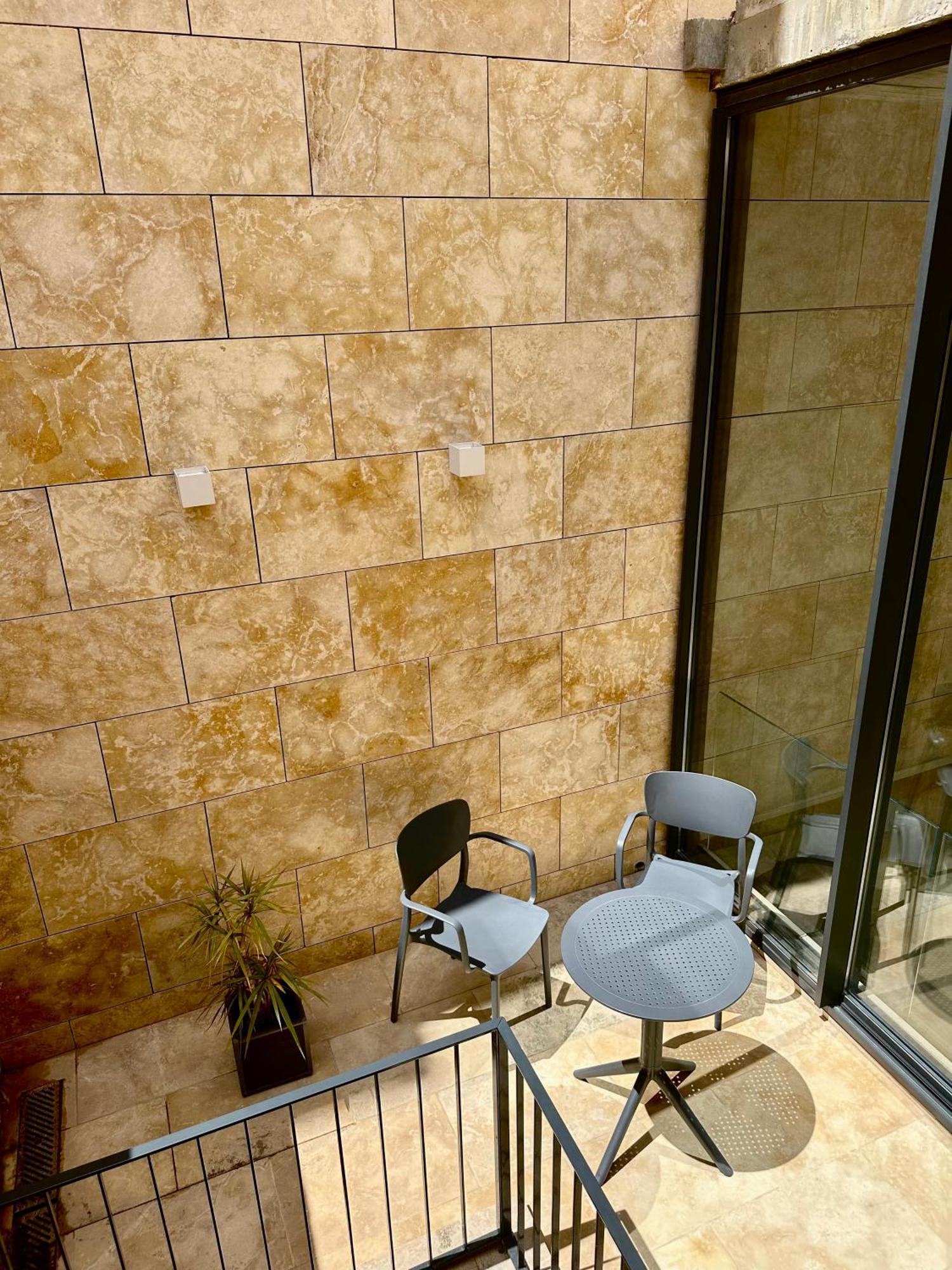 Numru 27 Expertly Restored Small House Of Character Cospicua Exterior foto